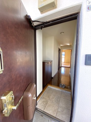 カスティーヨの玄関