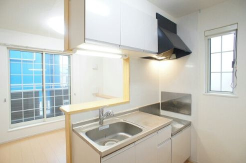 エミナンス南町のキッチン|※別号室の写真です。