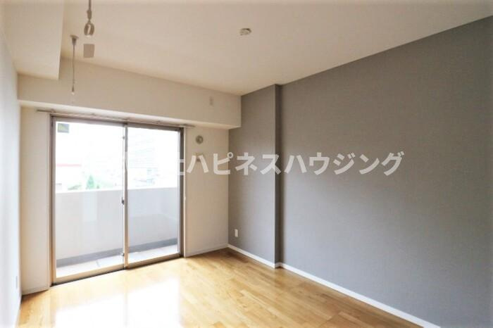 アヴェニール柏の葉の洋室