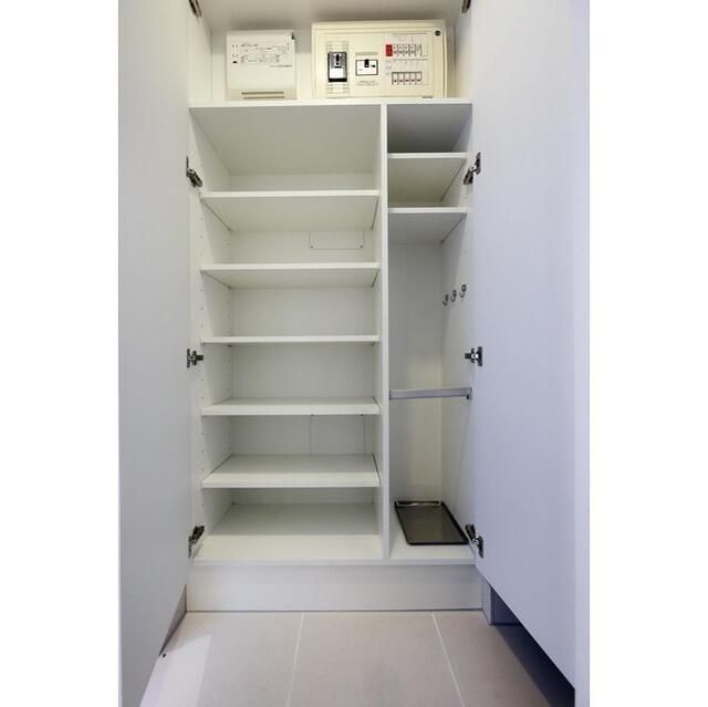 コンフォリア浅草橋の収納