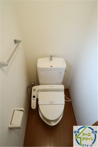 リバーサイドファミーユのトイレ|※類似部屋