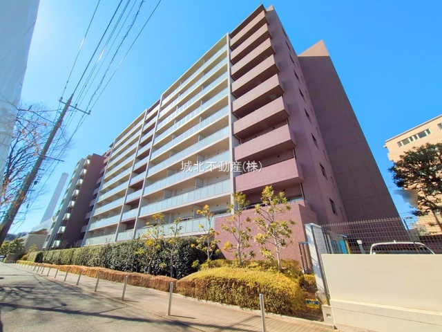 ジオ杉並高井戸の外観