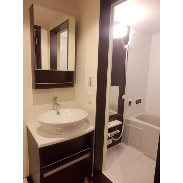 Creo日比野　名古屋市賃貸　仲介手数料無料の洗面所