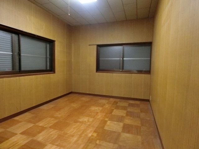 【寝室】 | 南三国ヶ丘町5丁店舗付貸家