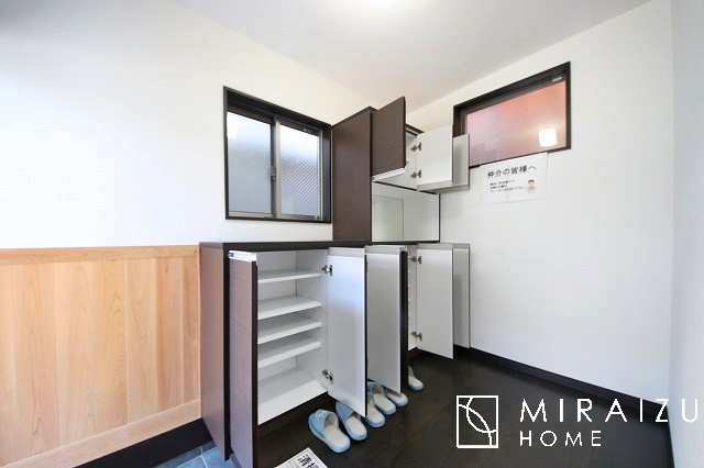 【収納】 | もう玄関は散らかさない！豊富な収納力とスタイリッシュなデザインの大容量のシューズボックスできれいな玄関に♪