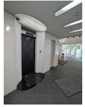 三紅ビルの内装