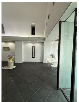 三紅ビルの内装