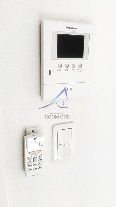 NOLLEY’S　白山のセキュリティ|モニター付きインターホンです。
