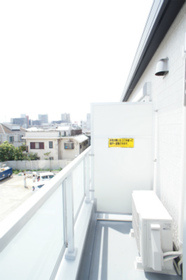 メゾン　ド　コンフォート　宮本Ａのバルコニー