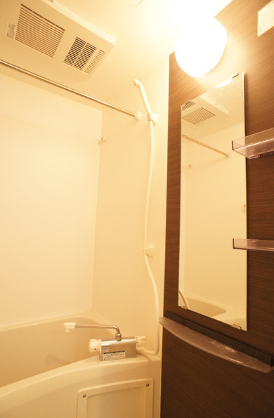 メゾン　ド　コンフォート　宮本Ａの浴室