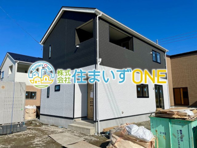 【外観パース】 | 新築分譲住宅　山形市浜崎　第3　全3棟 | ☆3号棟☆
3ＬＤＫ＋S 駐車3台以上可◎
周辺環境に溶け込みやすいシンプルなデザインが魅力です！