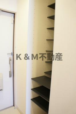 リブリ・アザレアの収納|ちょっとした収納スペースも充実しています