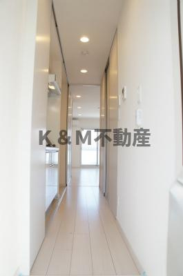 リブリ・アザレアの玄関|玄関です