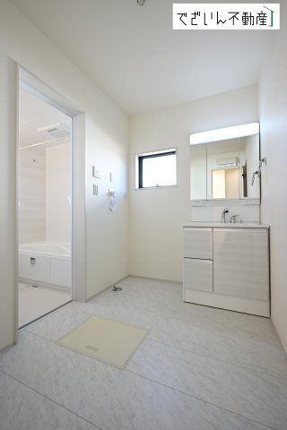 【独立洗面台】 | Livele Garden.S加須市南大桑　【平屋】新築住宅 | ≪3号棟≫
現地(2026年1月撮影)