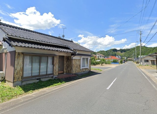 【前面道路含む現地写真】の画像