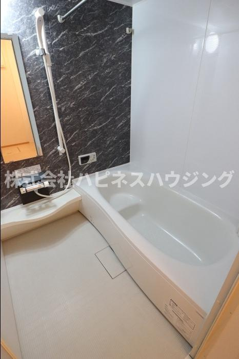 エシカルコートの浴室