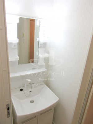 【独立洗面台】 | ポルテフォルトゥーナ蕨 | 朝の身支度には欠かせません