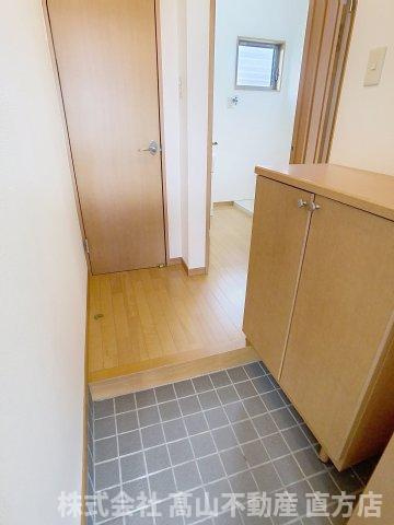 エクセレントK Cの玄関