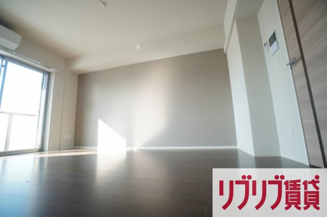 アーバンシャトー千葉中央の居間・リビング