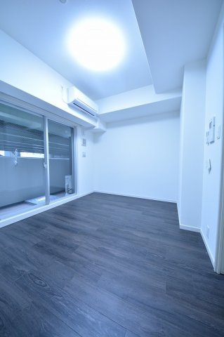 スワンズシティ堺筋本町の居間・リビング|スワンズシティ堺筋本町　洋室