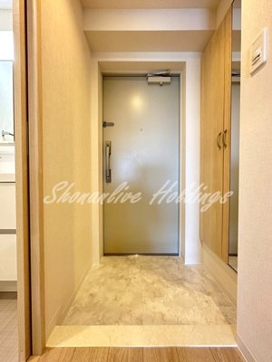 【玄関】 | グランシャリオ