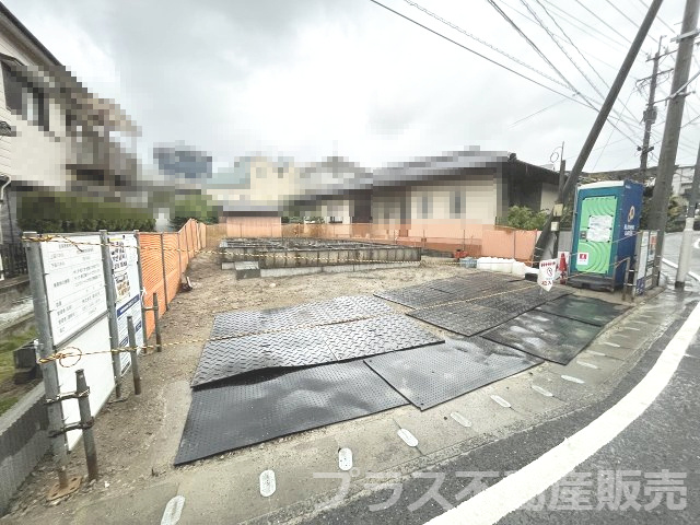 【外観】 | 福岡市南区柏原1丁目　1号棟（全1棟）【仲介手数料無料・0円】 | 現地写真。プラス不動産販売なら、現場の全ての棟をまとめてご見学頂けます。