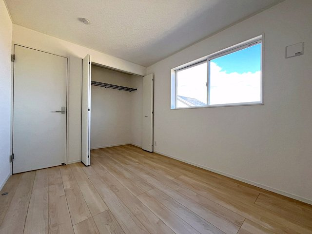 新築戸建・新築建売　南相馬市原町区西町三丁目【オール電化住宅】原町三小・原町一中の収納|同社施工例