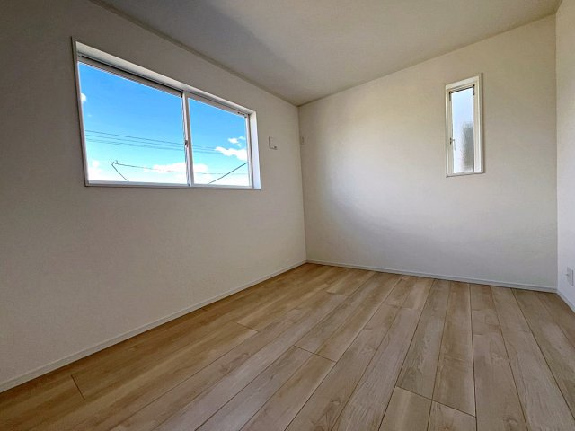 新築戸建・新築建売　南相馬市原町区西町三丁目【オール電化住宅】原町三小・原町一中の前面道路含む現地写真