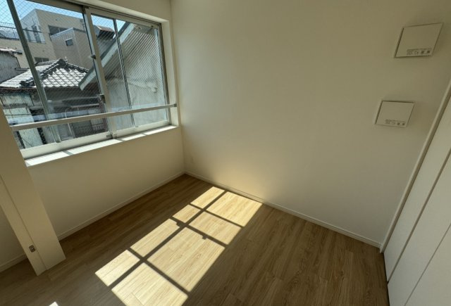 アトリオフラッツ清澄白河の洋室