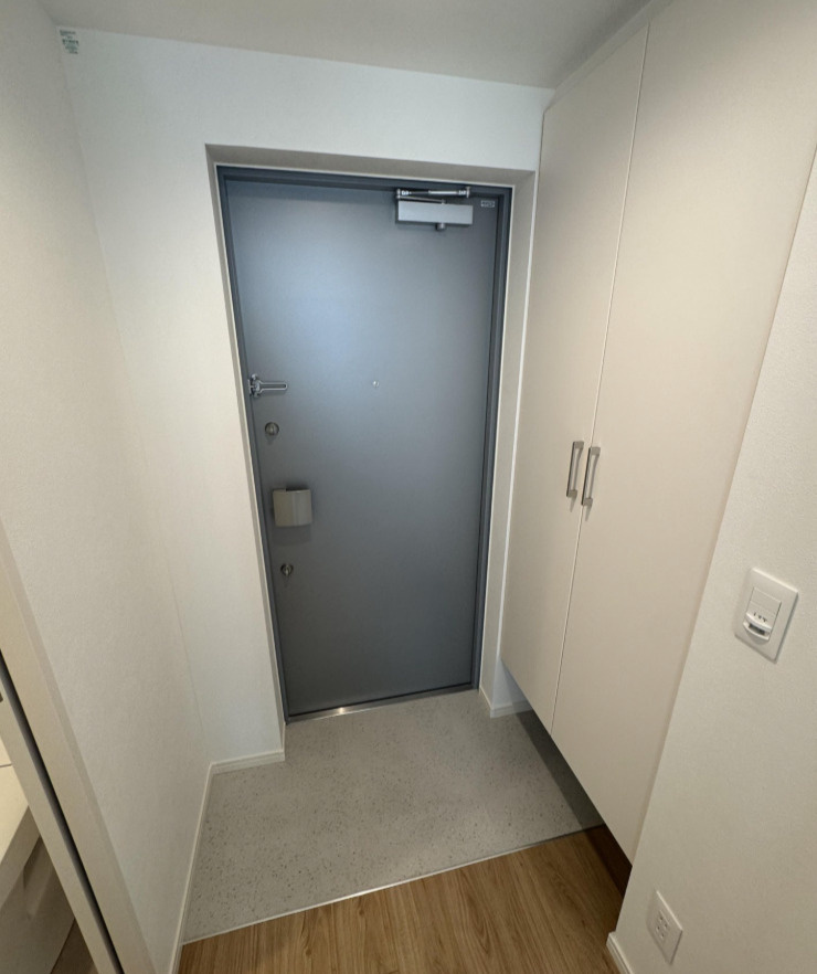 アトリオフラッツ清澄白河の玄関