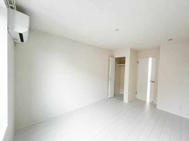 ベルンハルト馬橋の居間・リビング| 