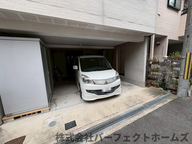 【駐車場】の画像