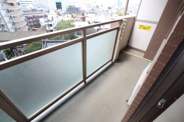 【バルコニー】