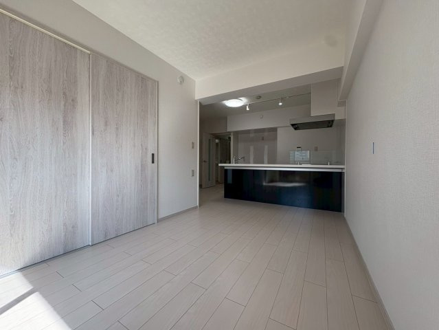 多摩市馬引沢２丁目の賃貸マンションの居間・リビング