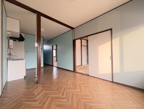 【居間・リビング】