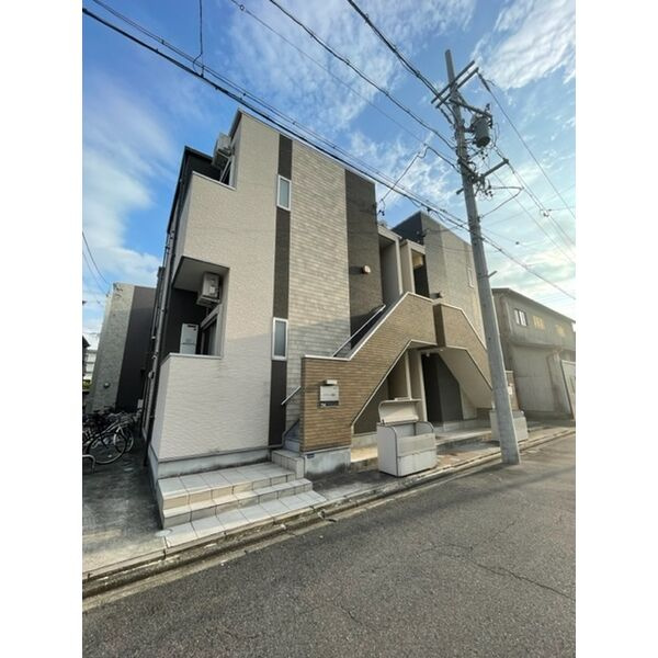 ラファン熱田　名古屋市賃貸　仲介手数料無料のエントランス