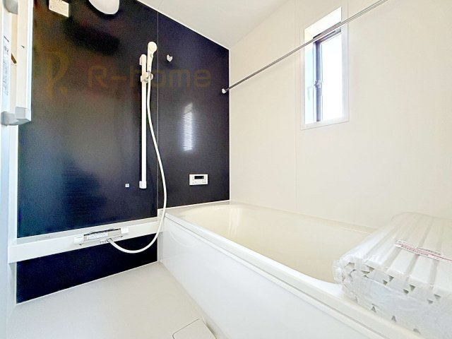 筑西市井上第1　新築戸建て　1号棟の浴室|1日の疲れをゆったり癒せる1坪タイプ♪浴室乾燥暖房機で快適な入浴タイムが過ごせます♪