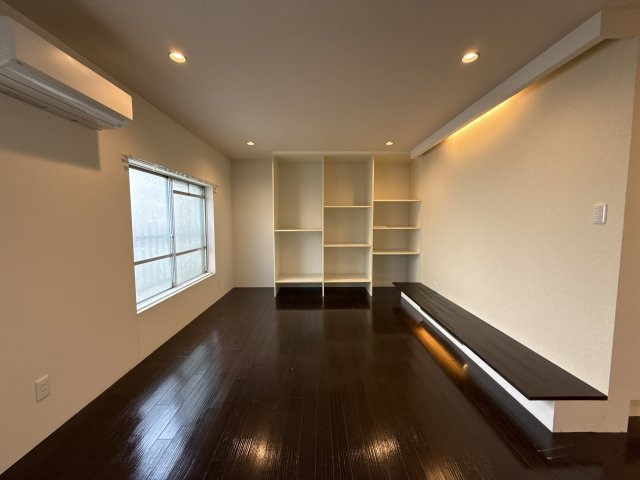 ＳＩＳＡ野里の居間・リビング