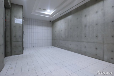 【ロビー】 | ラ・ルーシュ泉 | ロビーです