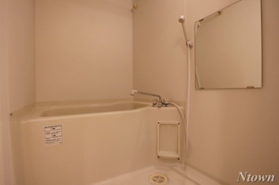 【浴室】 | ラ・ルーシュ泉 | お風呂で日々の疲れを落としましょう