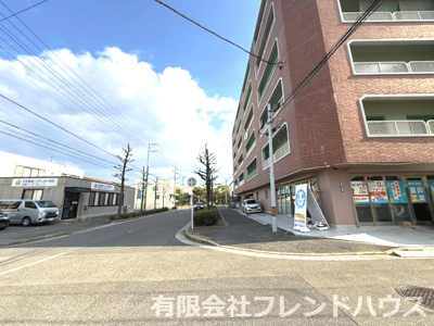 【周辺】 | 庚午ハイツ | 前面道路含む外観