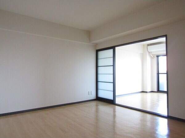 グランツ杉山Iの寝室