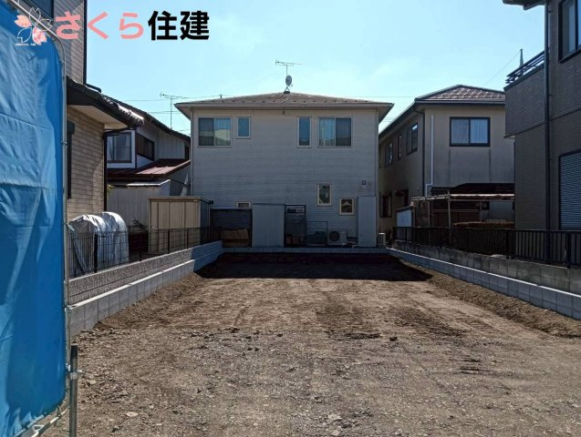 ハートフルタウン　今泉新町267番の外観|コンビニまで徒歩5分◎駐車場は並列で3台駐車が可能です♪