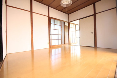 【居間・リビング】 | パレＮＴ高倉（北側）