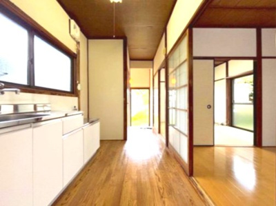 【居間・リビング】 | パレＮＴ高倉（北側） | 使いやすいリビングです