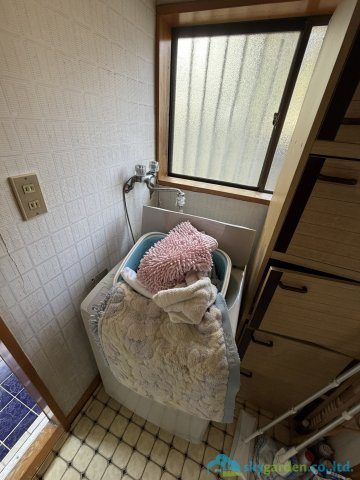 秦野市曽屋　中古戸建のランドリースペース