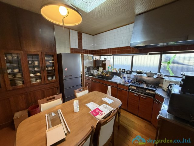 秦野市曽屋　中古戸建のキッチン