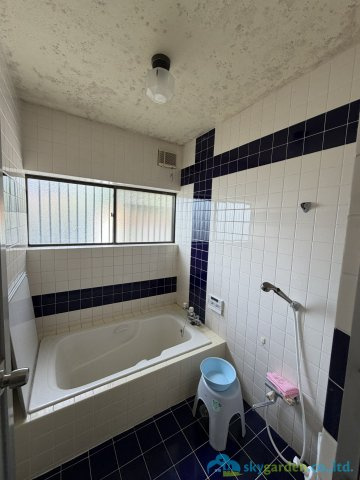 秦野市曽屋　中古戸建の浴室