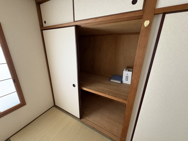 明石大窪住宅4号棟の収納