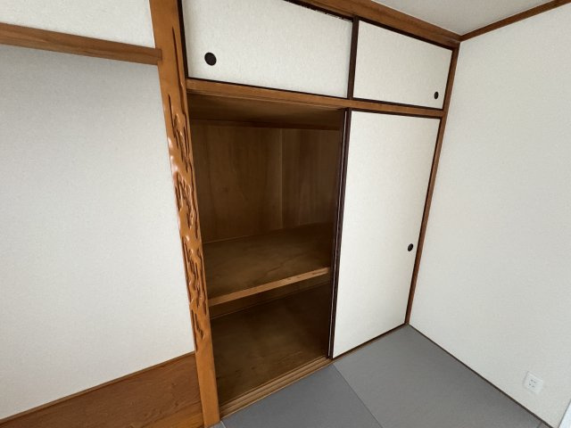 明石大窪住宅4号棟の収納